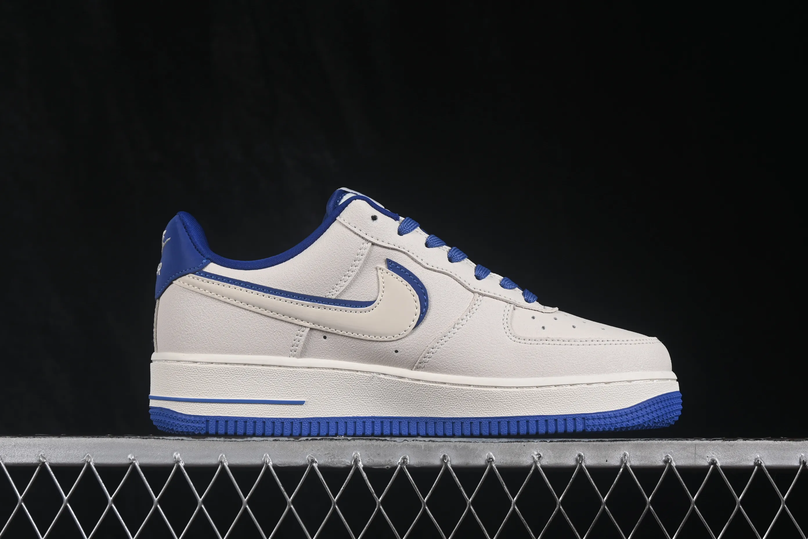 All categories Nk Air Force 1 Air Force series Nk Air Force 1 Low Air Force low-top Nike Air Force 1'07 Low Air Force 1 low-top casual sneakers DF0188-154